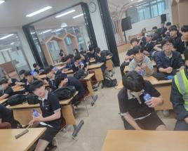 사진0